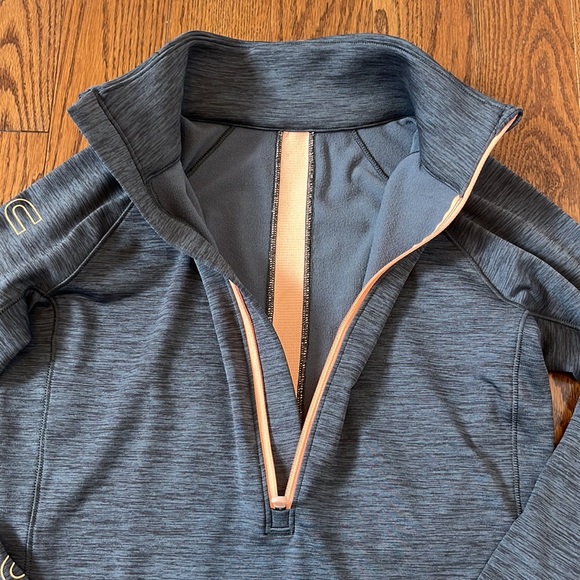 UNDER ARMOUR Womens 1/2 Zip Pullover Long Sleeve Top (in Grey/Orange - Size S) - Picture 3 of 6